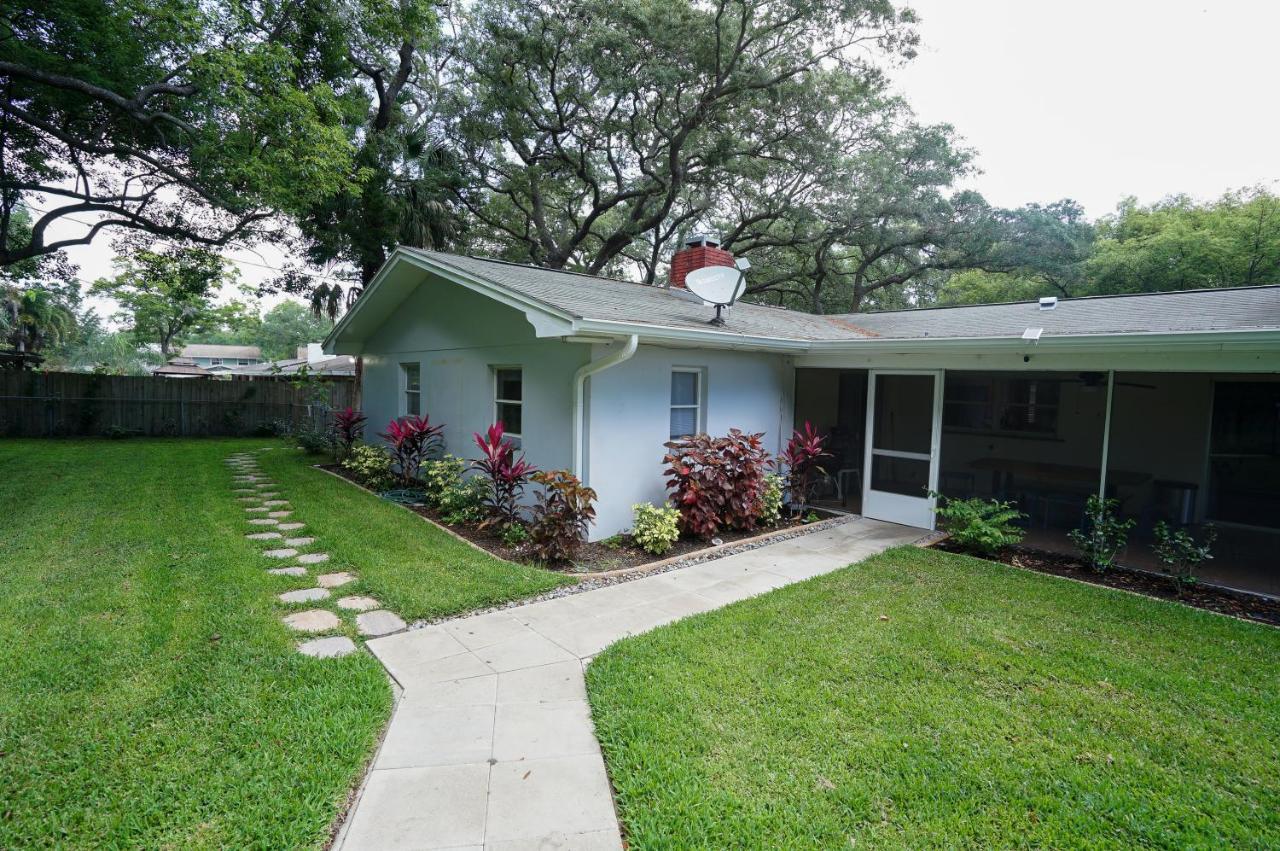 4 Bedroom Clearwater Vacation Home With Amazing Backyard ภายนอก รูปภาพ