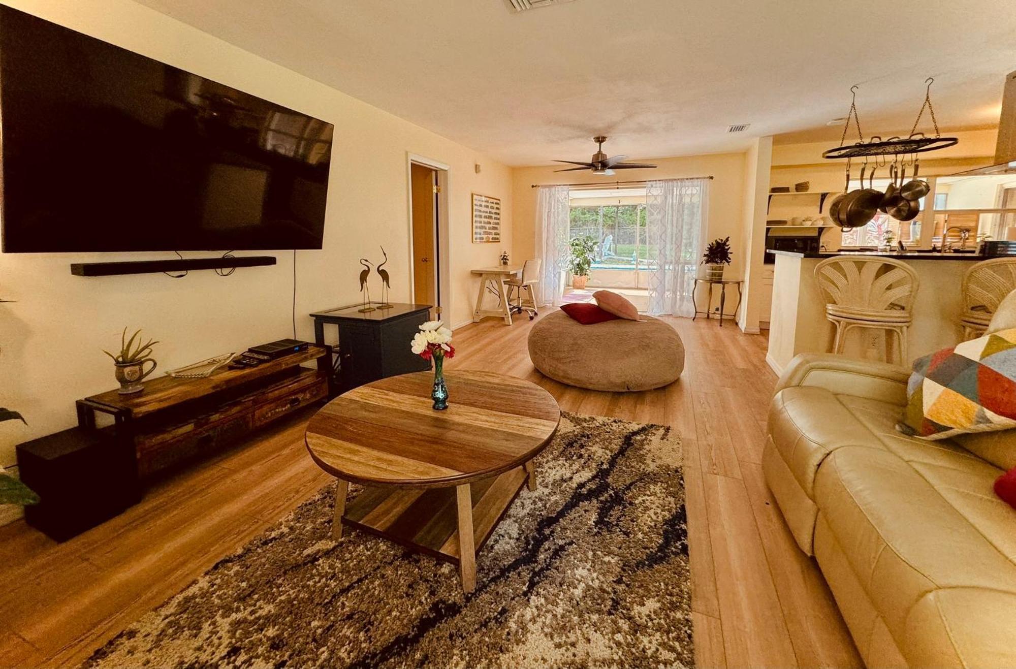 4 Bedroom Clearwater Vacation Home With Amazing Backyard ภายนอก รูปภาพ